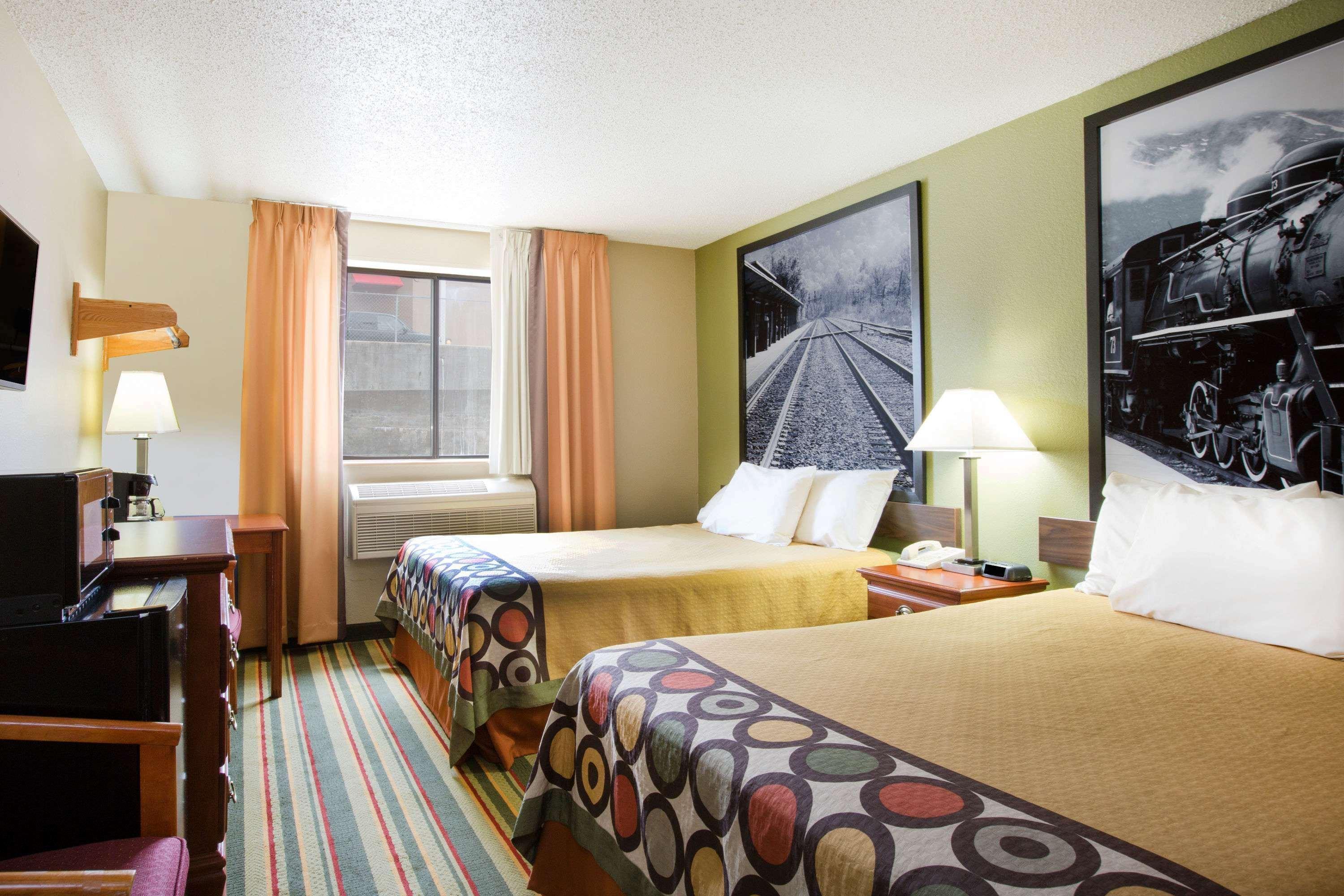 Hotel Super 8 By Wyndham Beckley Exterior foto